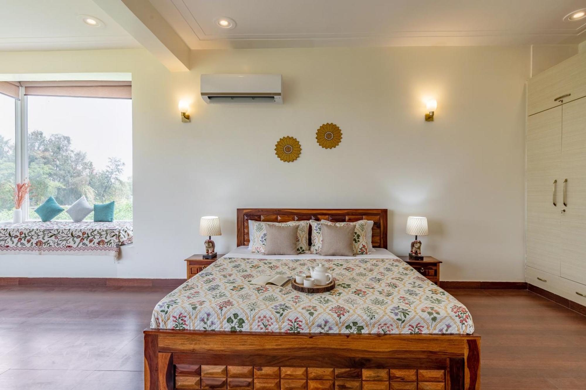 Alaya Stays Raga 2Bhk Farmstay With An Entertainment Lounge Sohna Exterior foto